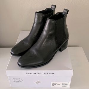 Steve Madden black leather booties